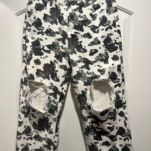 Stylish Distressed Black and White Cropped Jeans